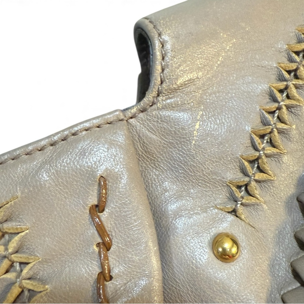 ❌sold❌Salvatore Ferragamo (2000s) Braid Leather Gancio Shoulder Bag – Taupe - Picture 8 of 14